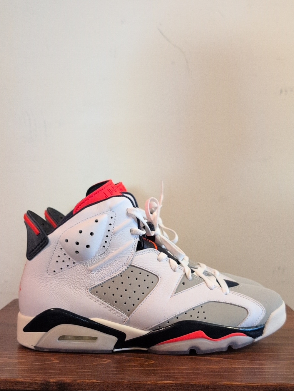 Nike Air Jordan 6 Retro Tinker Sz 11